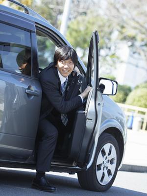 大阪最大級の軽自動車・未使用車専門店｜カミタケモータースの魅力とサービス