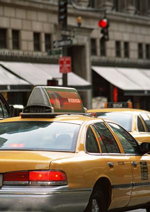 福岡市博多区のトヨタ認定中古車販売店「麦野U-Carセンター」の詳細と特徴